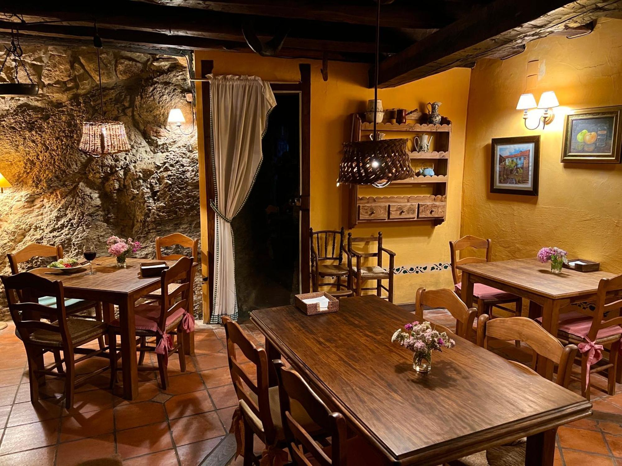 Posada La Trebede Perrozo エクステリア 写真